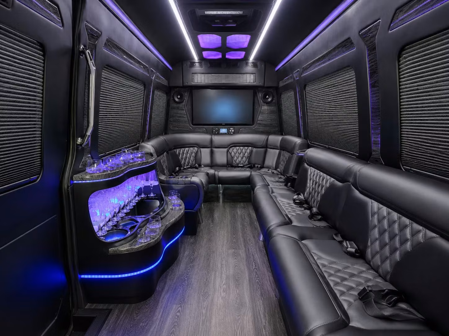 airport transfers and convention shuttles for boston corporate groups