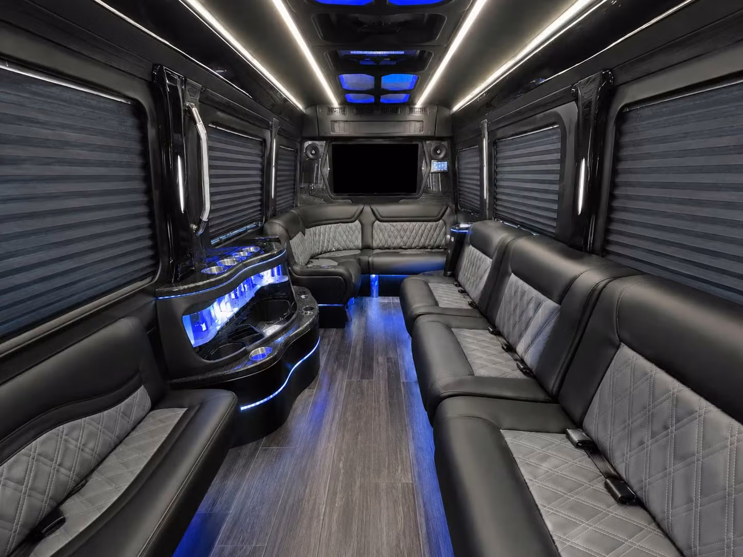 airport transfers and troop transport to and from boston logan